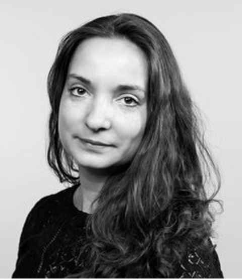 Portrait de Nikolett Kuffa, metteuse en scène